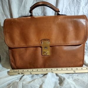 Henry Louis VTG tan leather briefcase bag